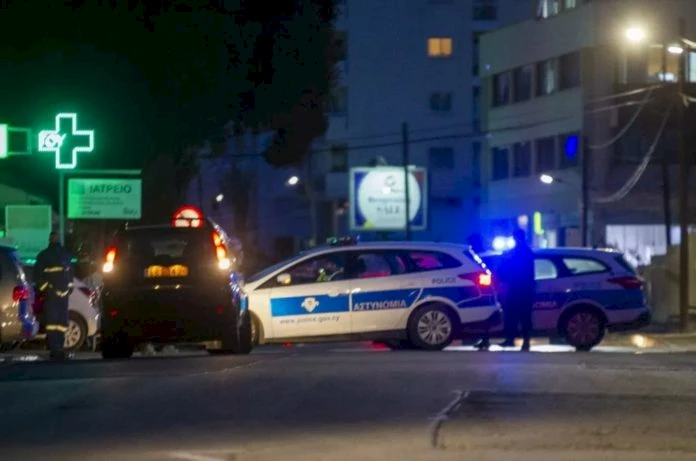 Larnaka'da Polis Takibi